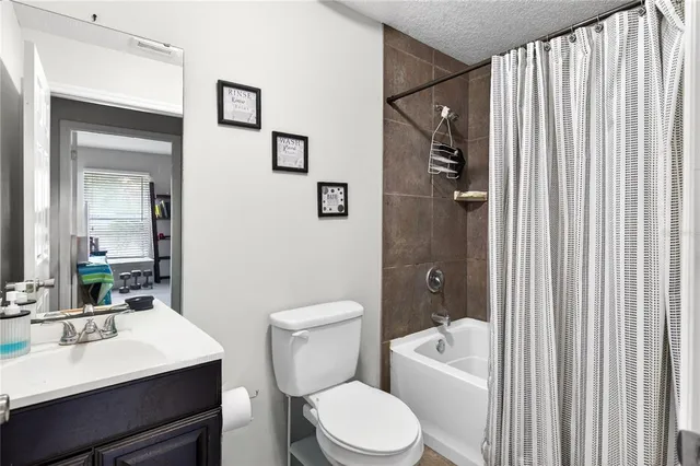 $379,999 | 528 Citrus Avenue, Eustis, FL 32726