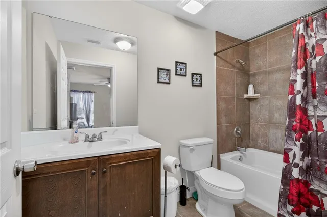 $379,999 | 528 Citrus Avenue, Eustis, FL 32726