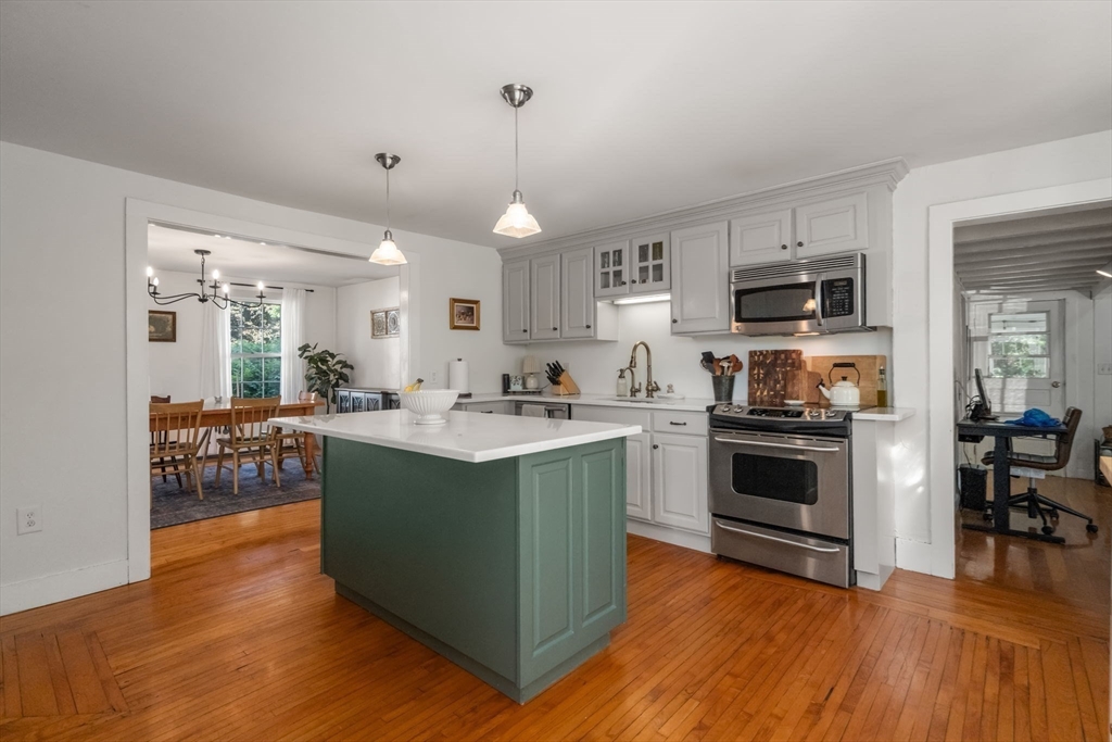 339 Boston Road Sutton, MA 01590 - Photo 11 of 30