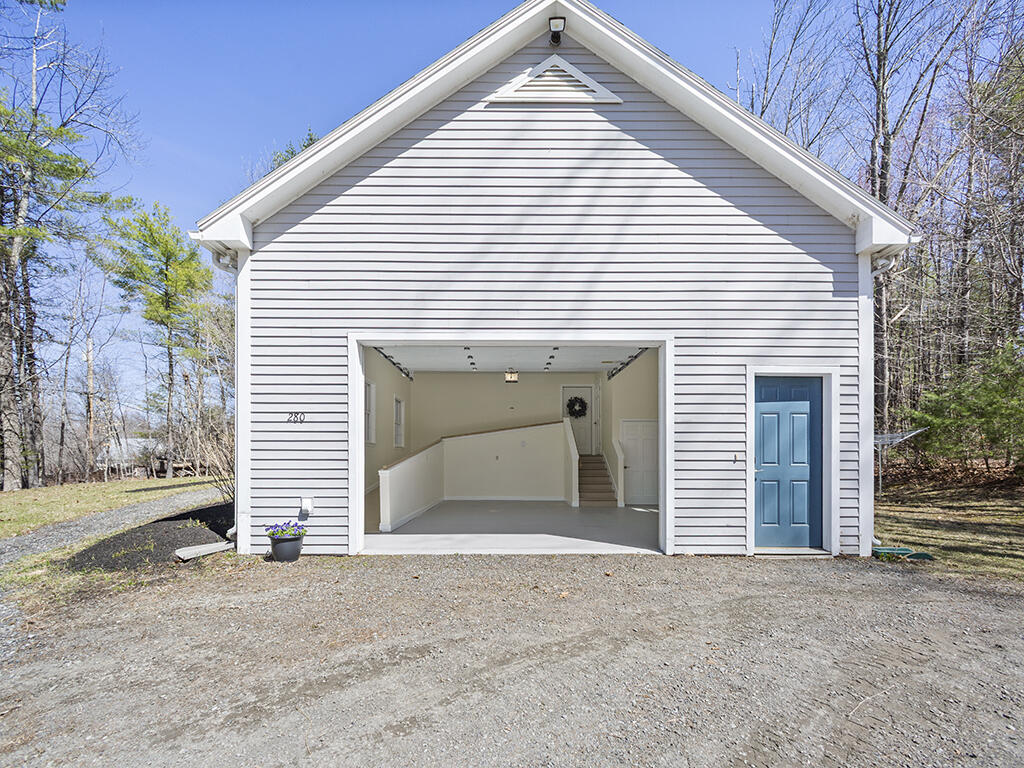 280 Pond Road Mount Vernon, ME 04352 - Photo 30 of 44 Garage entry