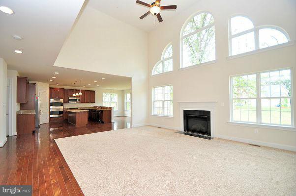 5013 Landing Road Elkridge, MD 21075 - Photo 12 of 27 Family Room