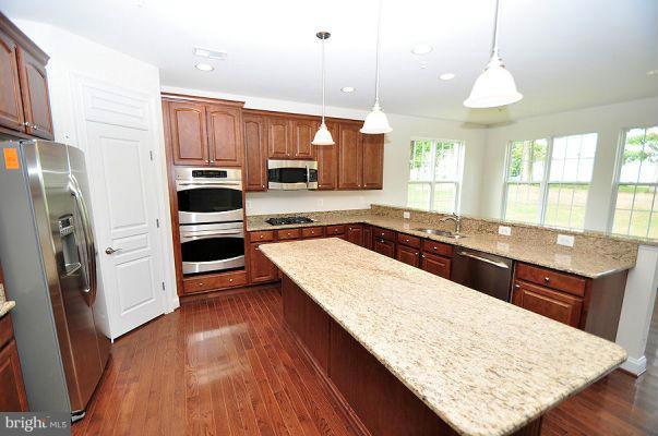 5013 Landing Road Elkridge, MD 21075 - Photo 6 of 27 Kitchen