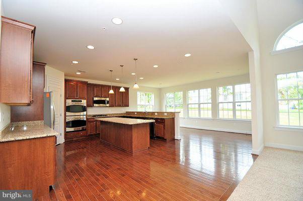 5013 Landing Road Elkridge, MD 21075 - Photo 8 of 27 Kitchen