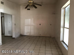 389 West River Road Palatka, FL 32177 - Photo 5 of 23 IMG_6963