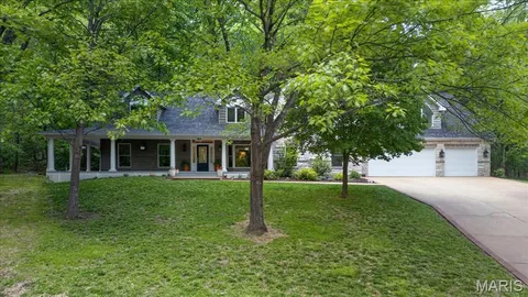 $949,900 | 18032 Turkey Bend Drive, Wildwood, MO 63038