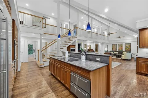 $949,900 | 18032 Turkey Bend Drive, Wildwood, MO 63038