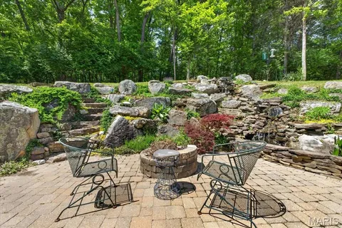 $949,900 | 18032 Turkey Bend Drive, Wildwood, MO 63038