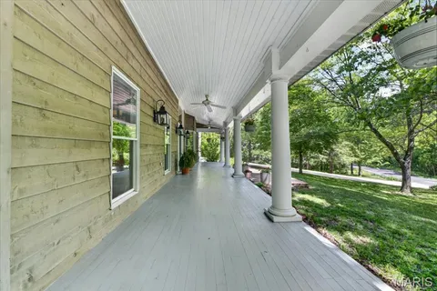 $949,900 | 18032 Turkey Bend Drive, Wildwood, MO 63038