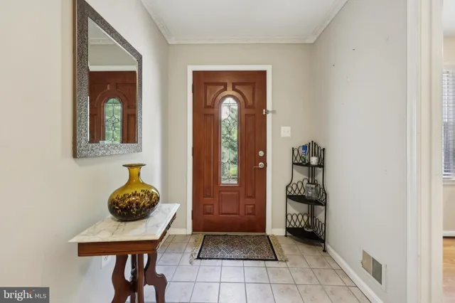 a view of a entryway door of the house