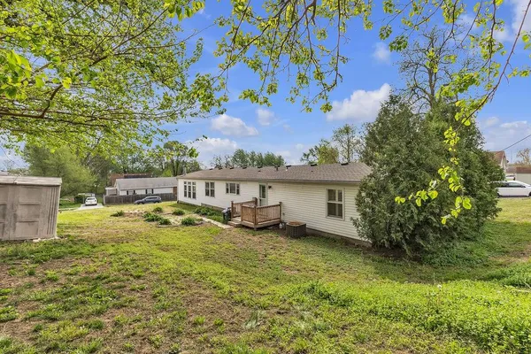 $135,000 | 1529 Angelique Street, St. Joseph, MO 64501