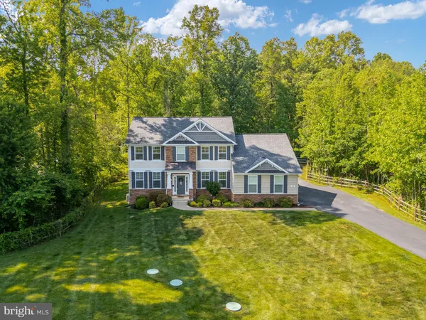 $885,000 | 55 Donovan Lane, Stafford, VA 22556