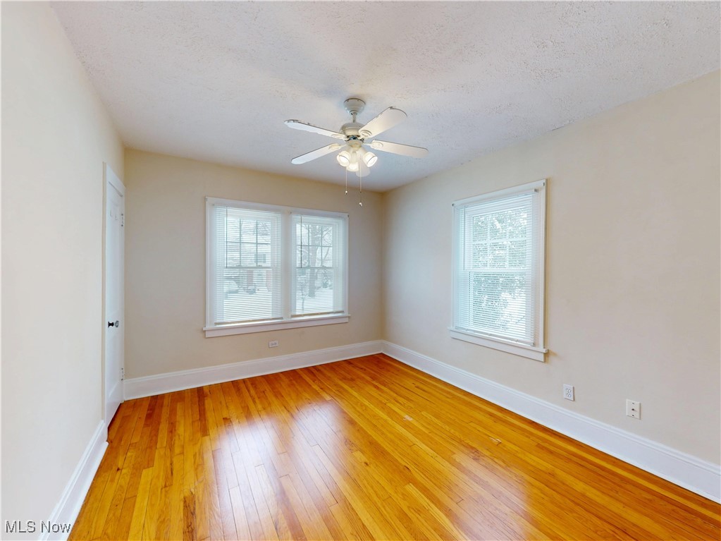 1076 Rushleigh Road Cleveland Heights, OH 44121 - Photo 12 of 27