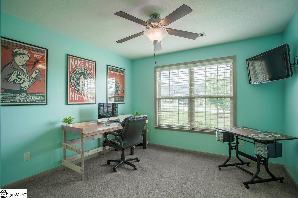 216 Sleepy River Road Simpsonville, SC 29681 - Photo 12 of 29 Gallery Image 12