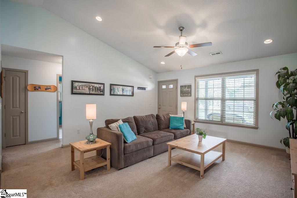 216 Sleepy River Road Simpsonville, SC 29681 - Photo 4 of 29 Gallery Image 4