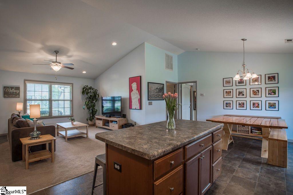216 Sleepy River Road Simpsonville, SC 29681 - Photo 8 of 29 Gallery Image 8