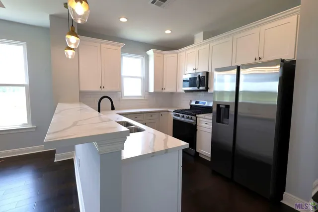 $229,000 | 624 Jean Charles Boulevard, Gray, LA 70359
