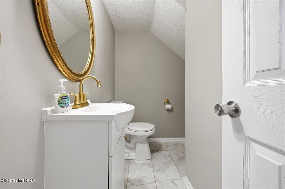 207 Springdale Court Macon, GA 31210 - Photo 16 of 23 06-W7A3495-Edit