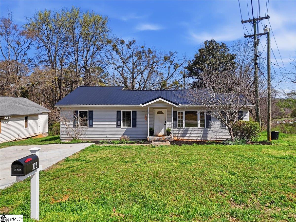 112 Newry Road Seneca, SC 29672 - Photo 1 of 16