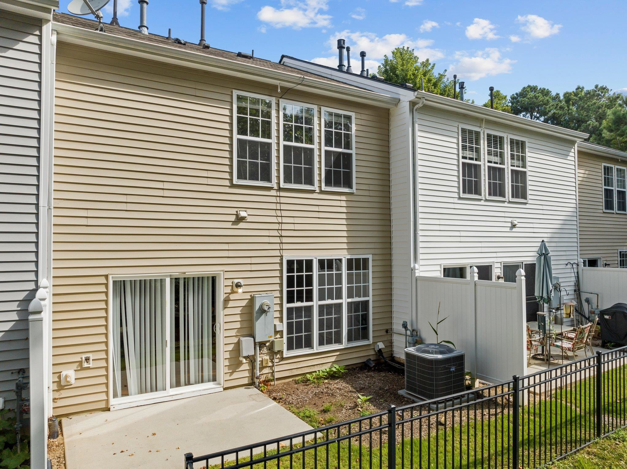 7154 Racine Way Raleigh, NC 27615 - Photo 29 of 31 Back View