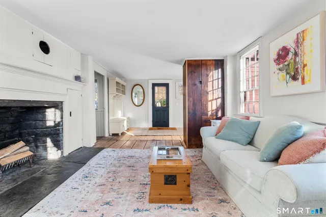 $685,000 | 1 Ferry Road, Chester, CT 06412