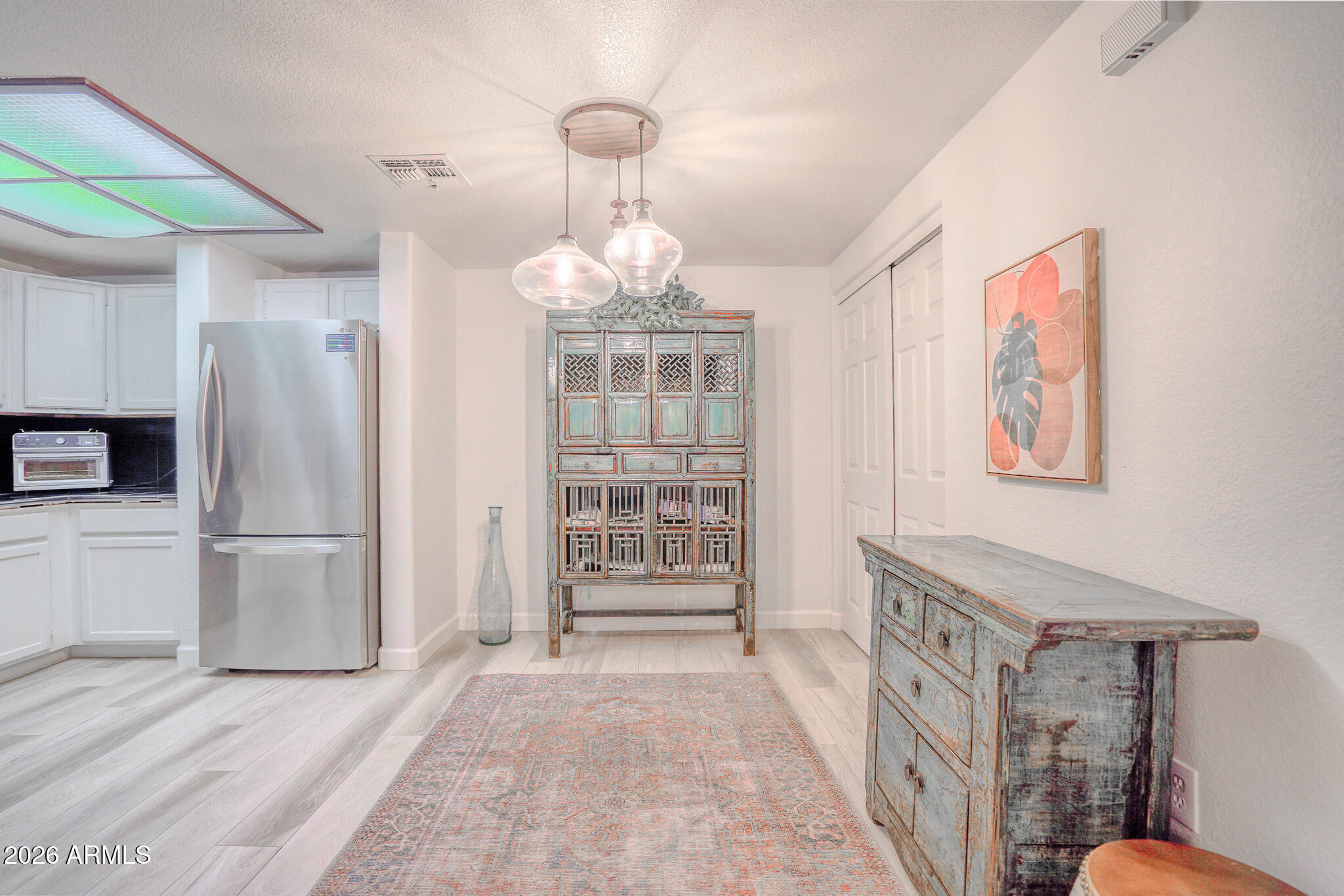 10410 North Cave Creek Road, Unit 1111 Phoenix, AZ 85020 - Photo 2 of 21 DSC00983-HDR