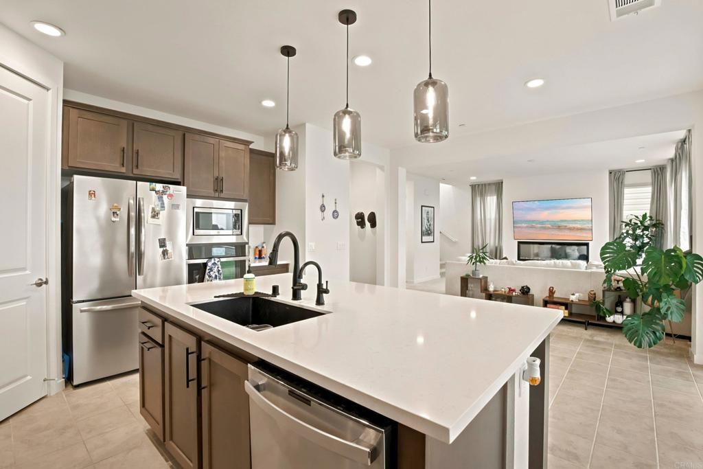 32224 Penstemon Way Temecula, CA 92591 - Photo 19 of 43