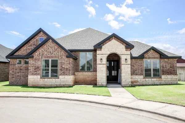 $499,000 | 7041 99th Street, Lubbock, TX 79424