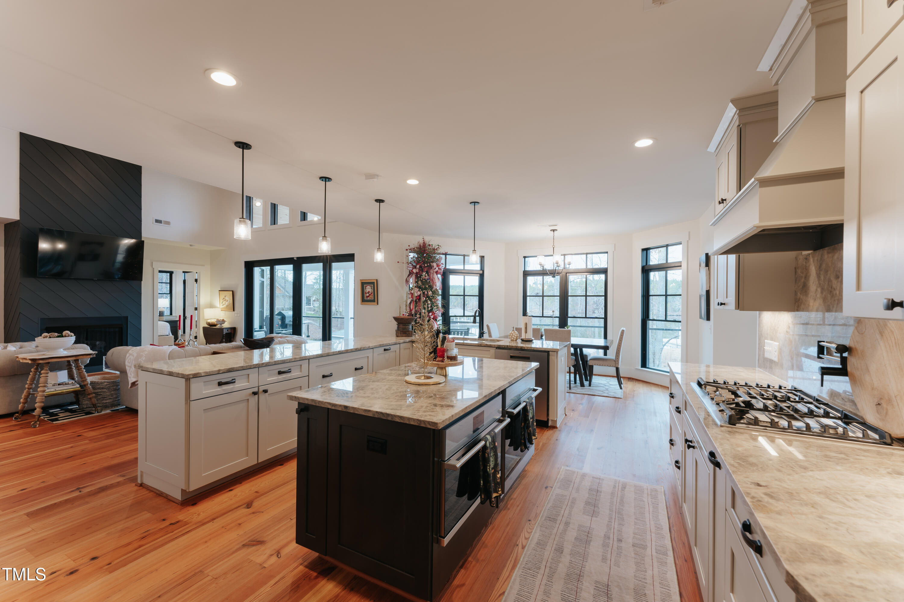 1075 Estate Road Semora, NC 27343 - Photo 26 of 80 1075 Estate Interiors-15