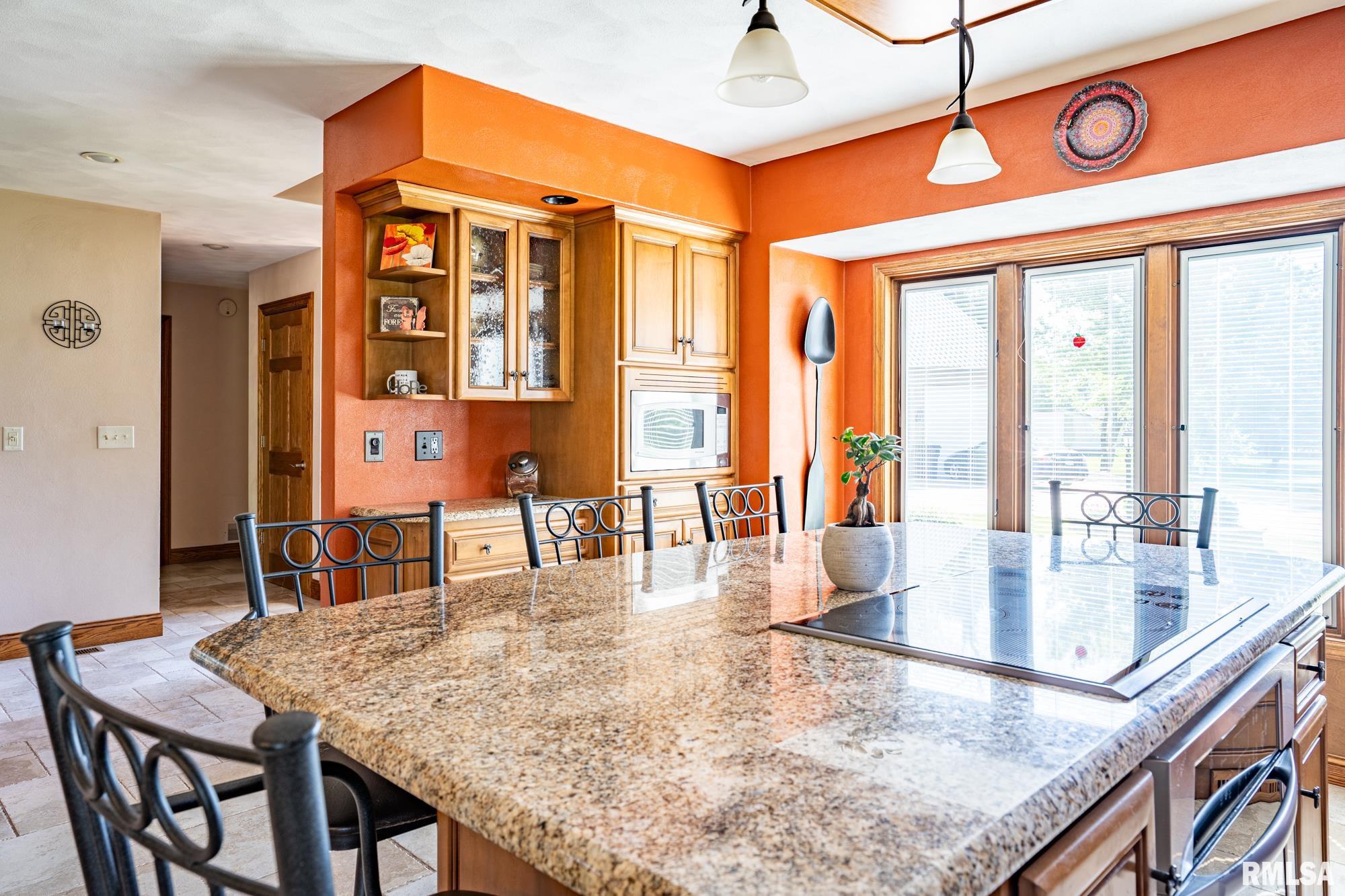 5104 South Cameron Lane Mapleton, IL 61547 - Photo 16 of 89