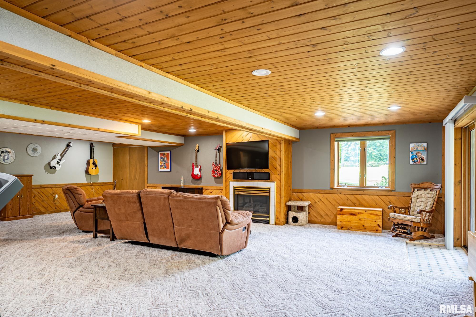 5104 South Cameron Lane Mapleton, IL 61547 - Photo 34 of 89