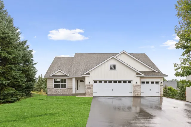 $442,000 | 1096 Prospect Pointe Road, Jordan, MN 55352
