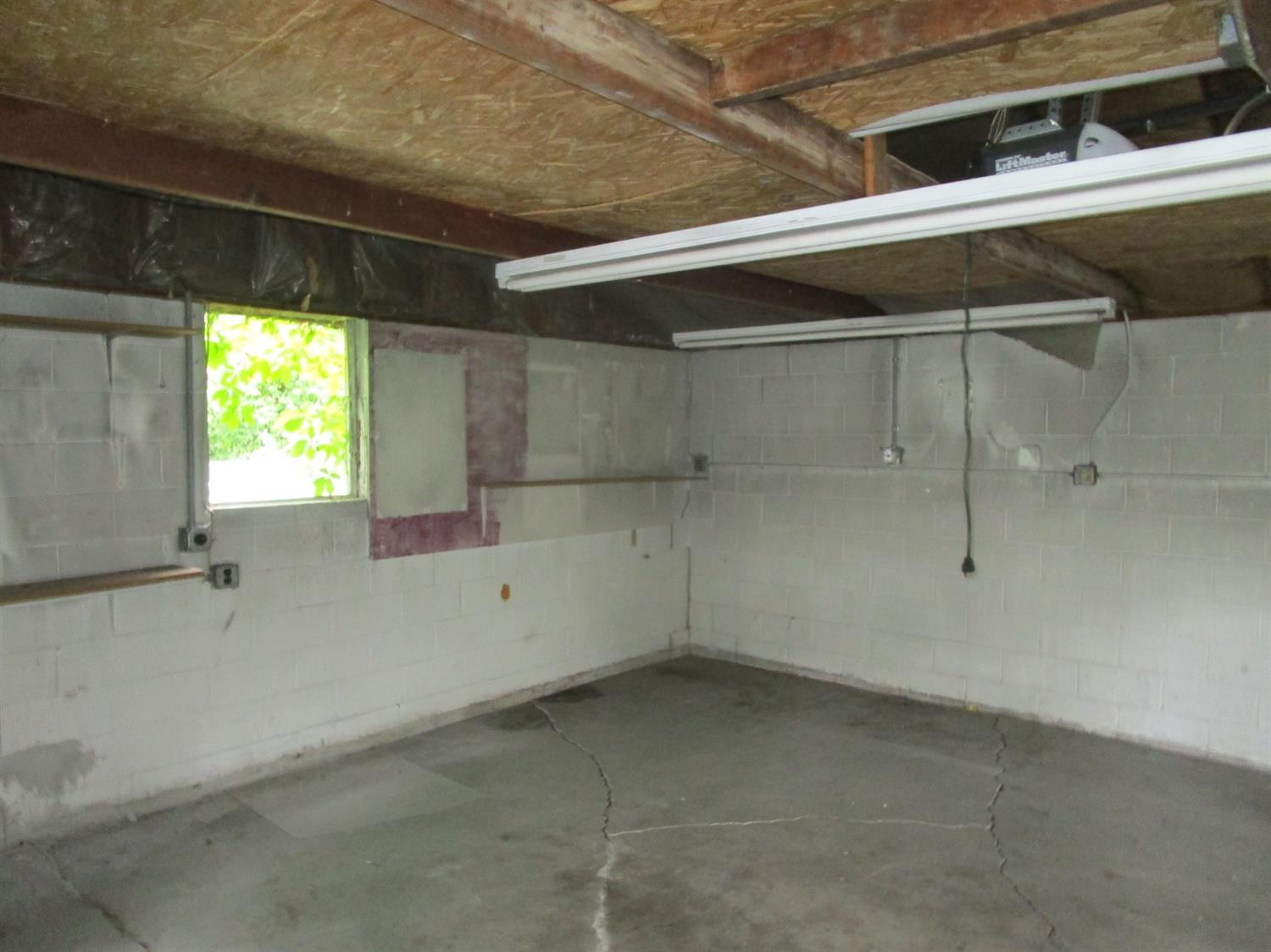 211 Locust Grove Road Winchester, KY 40391 - Photo 21 of 30 Photo 22