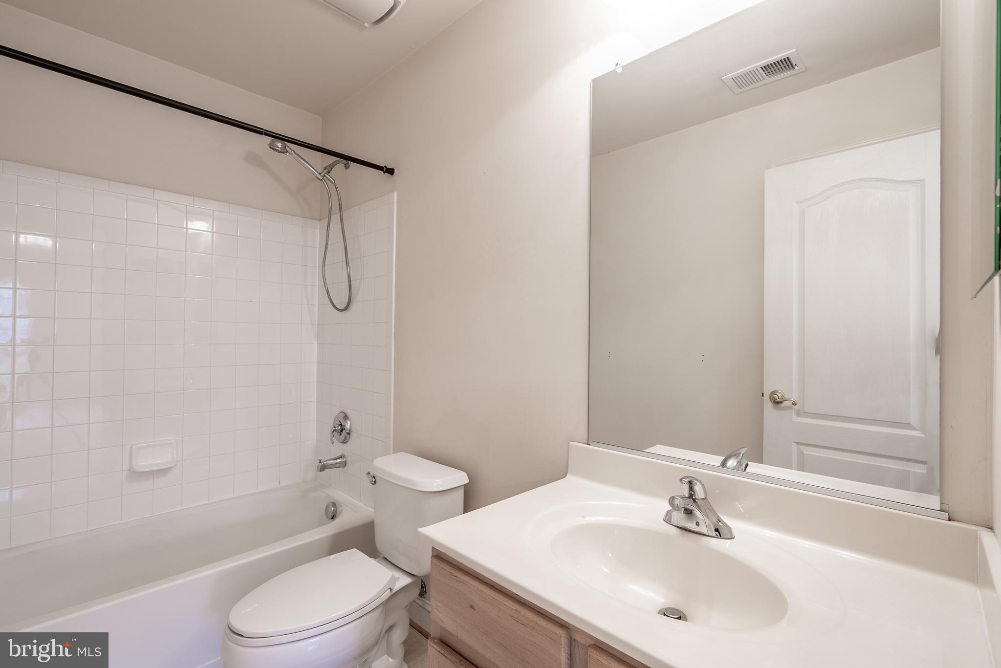 13150 Brooktree Lane Laurel, MD 20707 - Photo 12 of 14