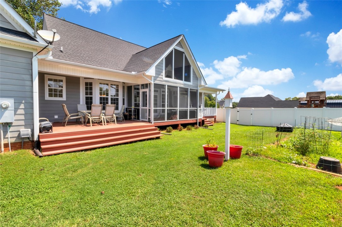 202 Edens Ridge Drive Six Mile, SC 29682 - Photo 29 of 37 Gallery Image 29