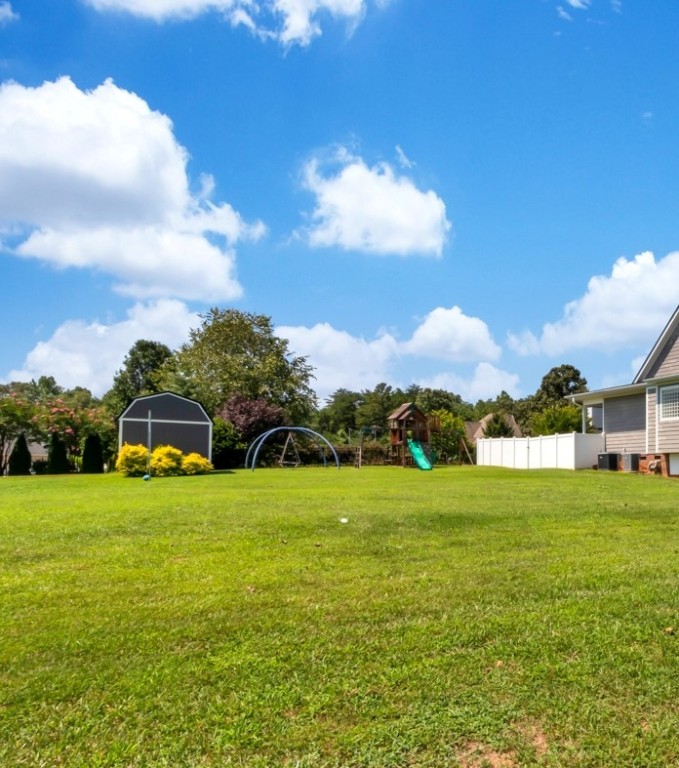 202 Edens Ridge Drive Six Mile, SC 29682 - Photo 35 of 37 Gallery Image 35