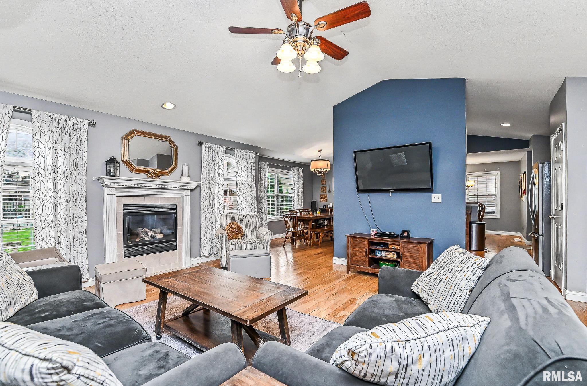 716 Simon Street Washington, IL 61571 - Photo 2 of 45