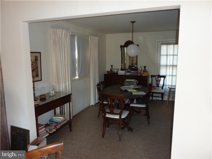 421 Kennerly Road Springfield, PA 19064 - Photo 4 of 6