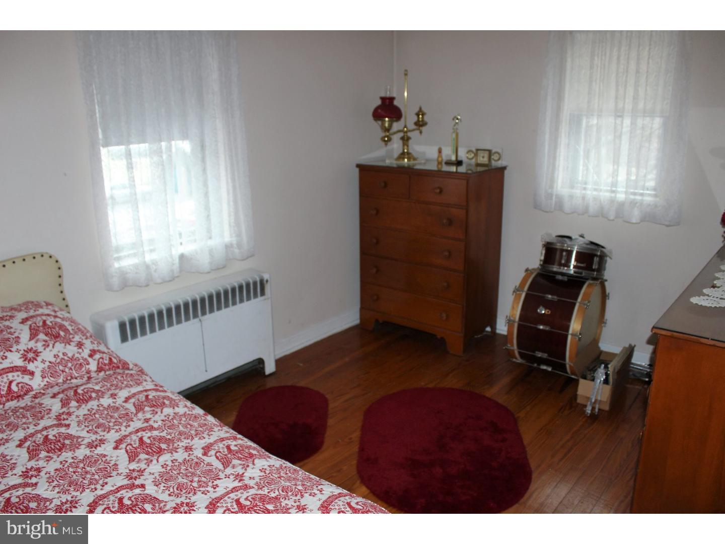 2927 Cowpath Road Hatfield, PA 19440 - Photo 16 of 20 Bedroom 3