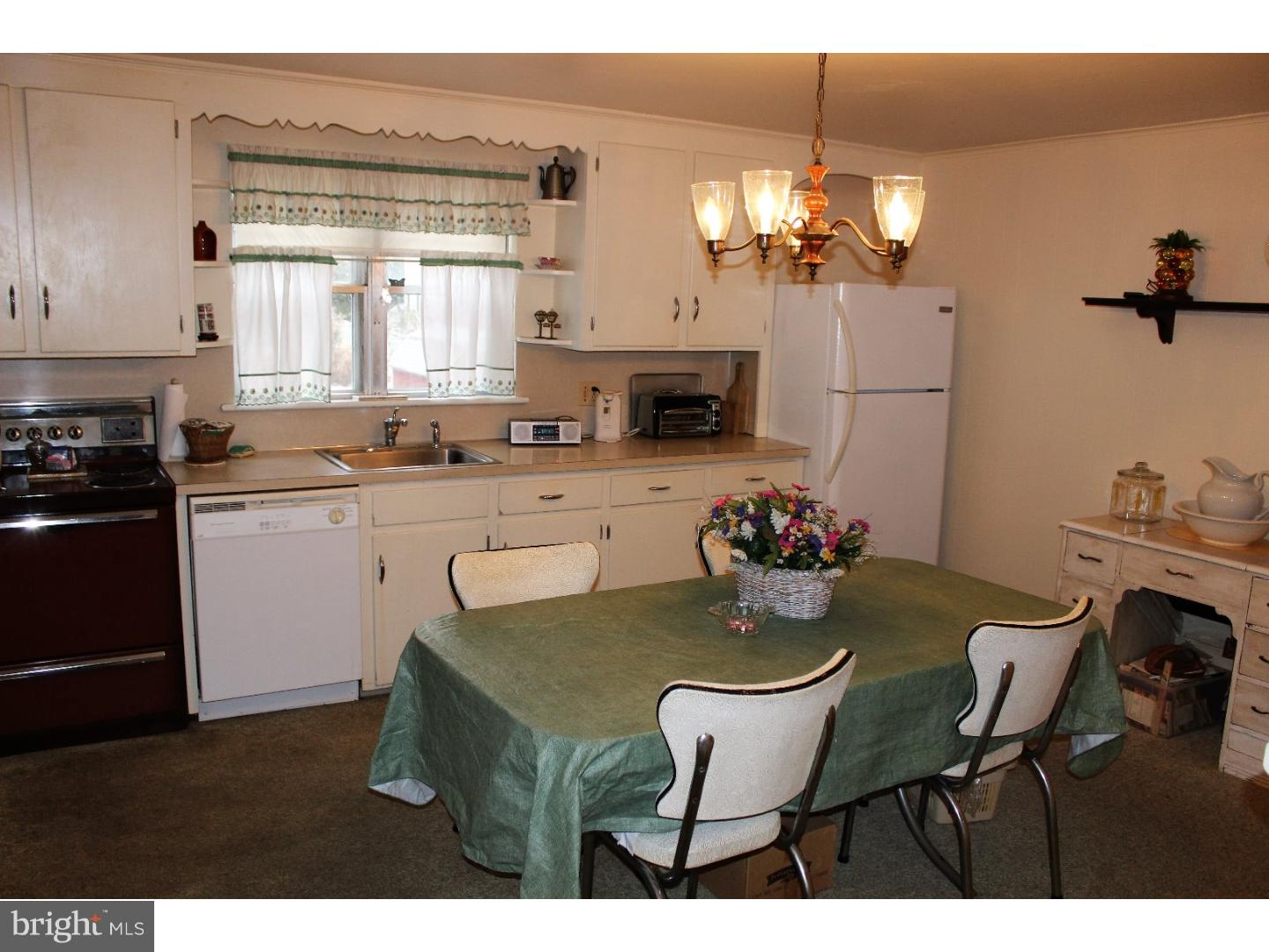 2927 Cowpath Road Hatfield, PA 19440 - Photo 7 of 20 Kitchen