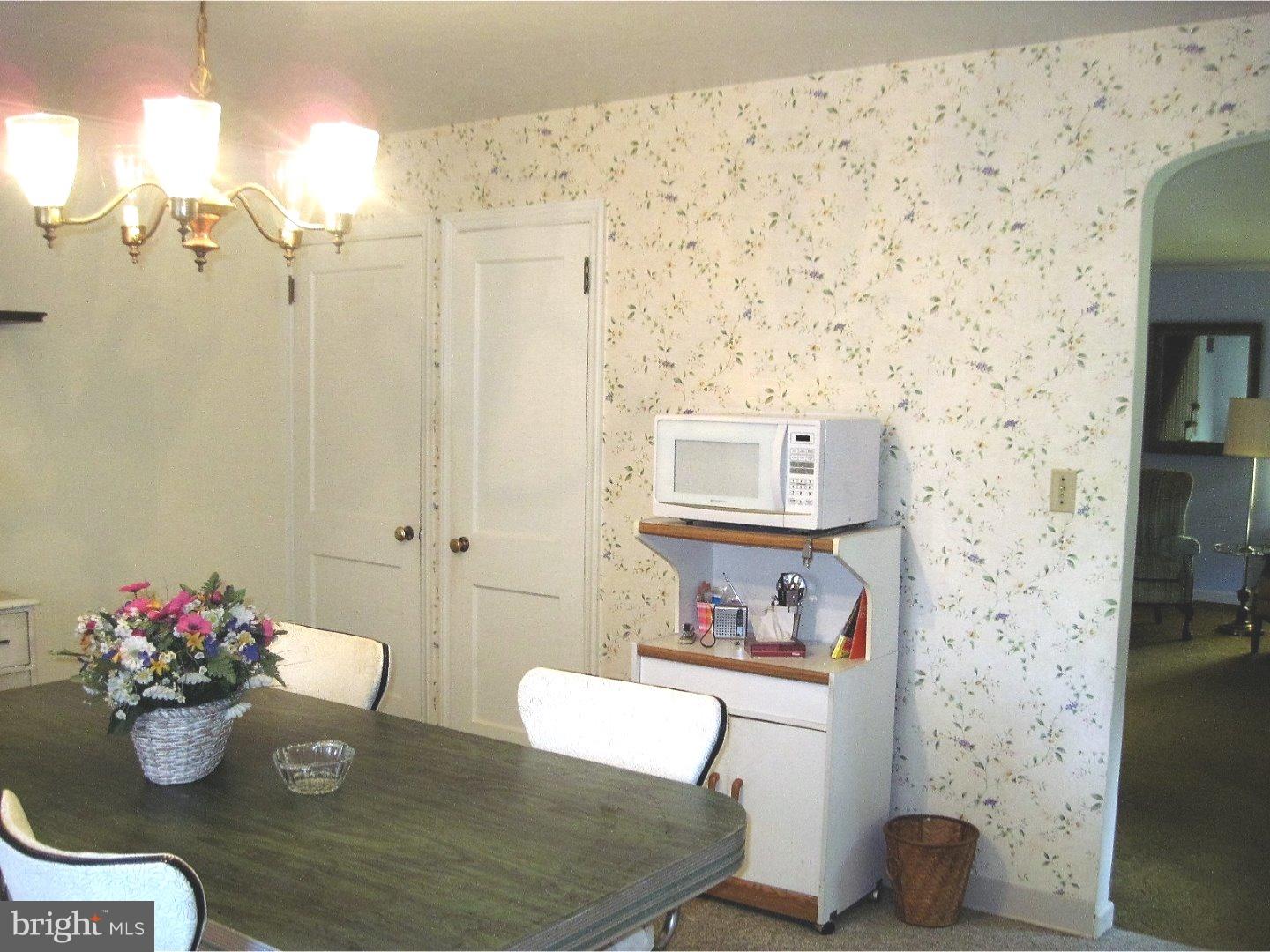 2927 Cowpath Road Hatfield, PA 19440 - Photo 8 of 20 Kitchen