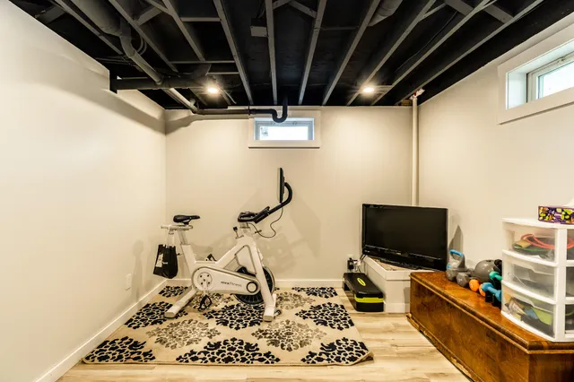 $799,000 | N2232 Peters Road, Sharon, WI 53585