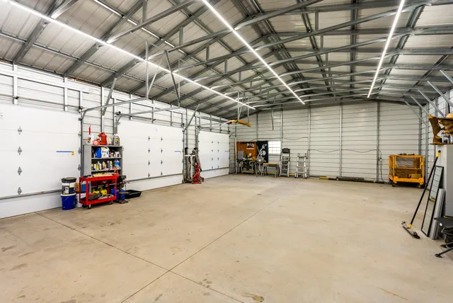 $799,000 | N2232 Peters Road, Sharon, WI 53585