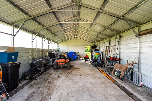 $799,000 | N2232 Peters Road, Sharon, WI 53585