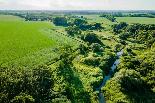 $799,000 | N2232 Peters Road, Sharon, WI 53585