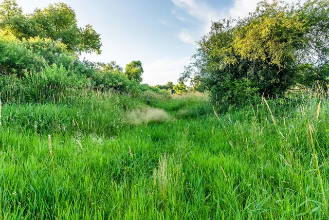 $799,000 | N2232 Peters Road, Sharon, WI 53585