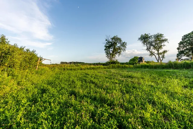 $799,000 | N2232 Peters Road, Sharon, WI 53585