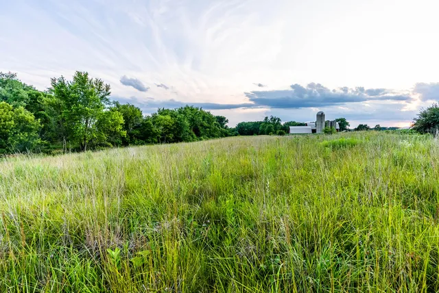 $799,000 | N2232 Peters Road, Sharon, WI 53585