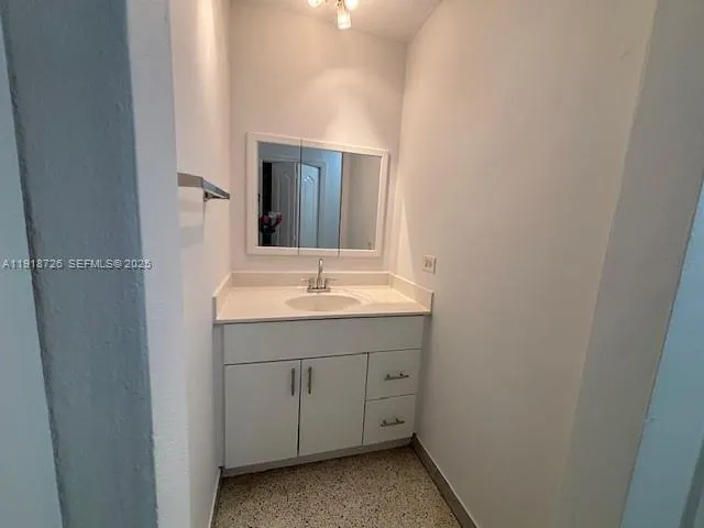 $3,500 | 3652 Southwest 22nd Terrace, Unit 3652, Miami, FL 33145