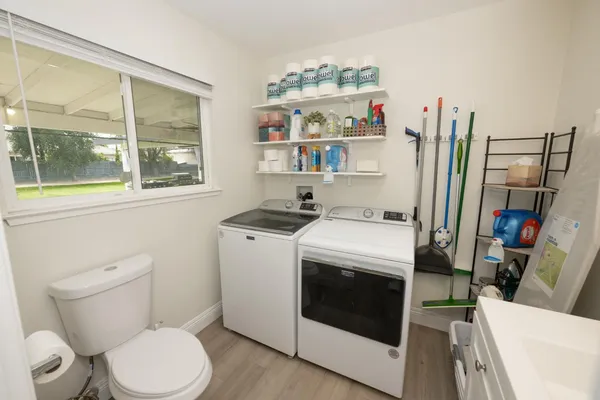 $699,900 | 2064 Ashlan Avenue, Clovis, CA 93611