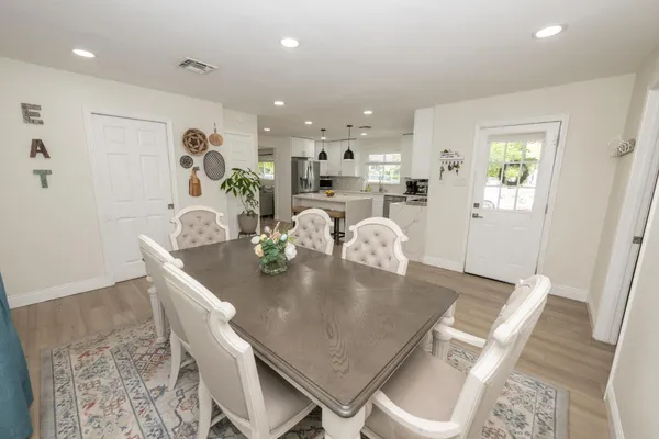 $699,900 | 2064 Ashlan Avenue, Clovis, CA 93611